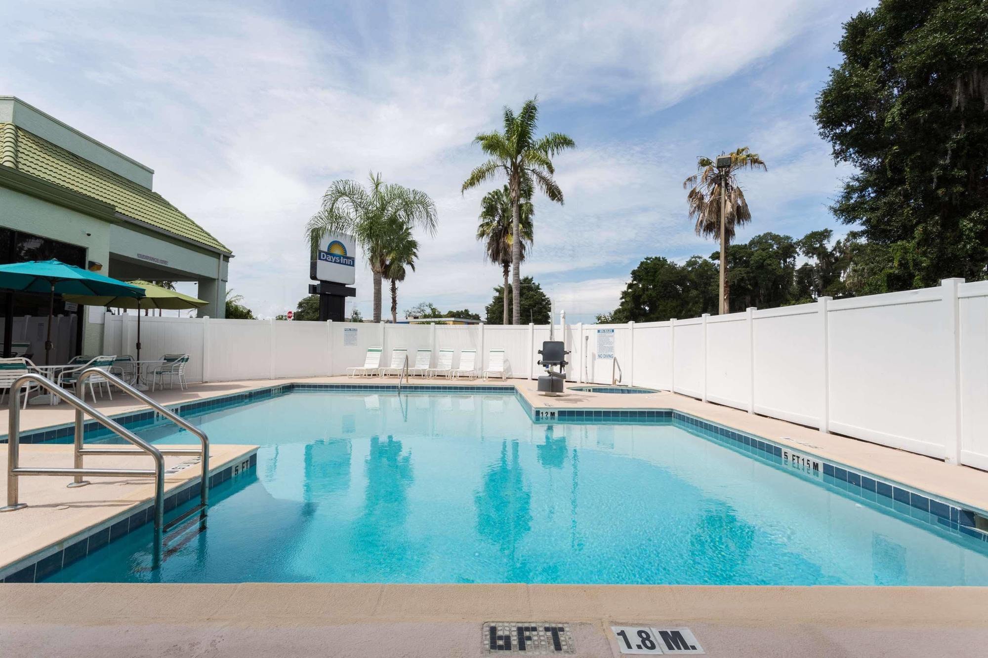 Days By Wyndham N Orlando/casselberry Hotel 2*