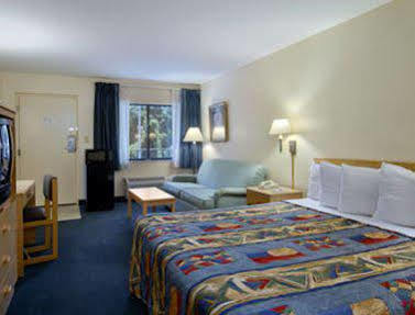 Hotel Days By Wyndham N Orlando/casselberry 2*