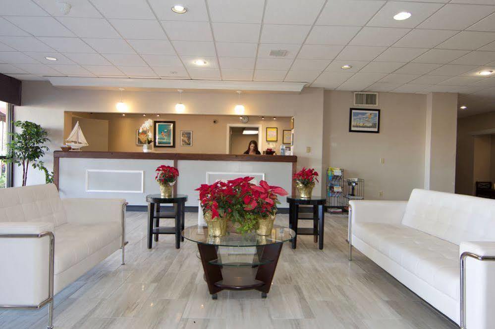 Gardens Hotel