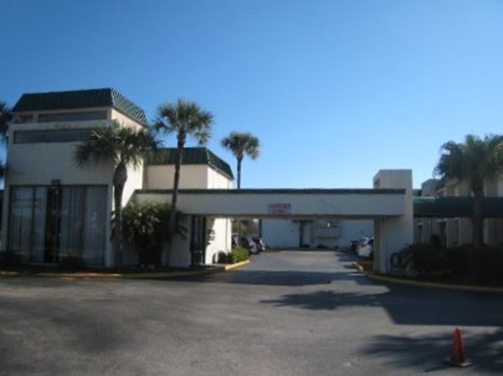 Royal Hotel 2*