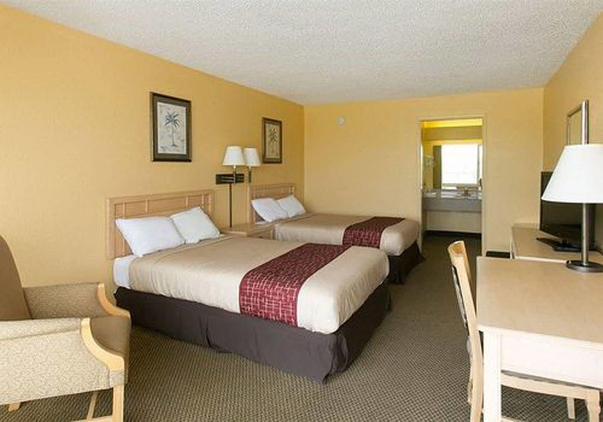 Fairbridge Inn Express Dundee 2*