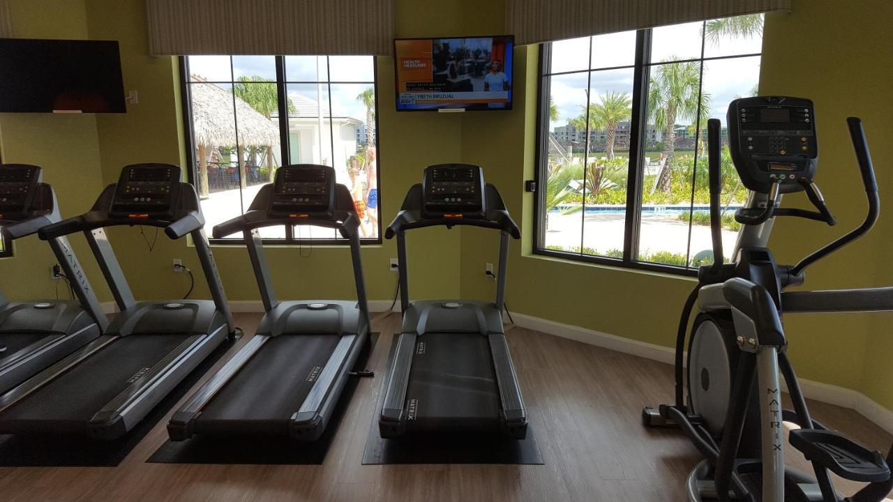 4 Bedroom Private Lakefront Town At Storey Near World Parks Kissimmee