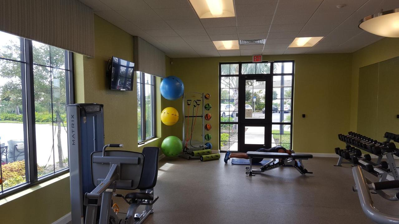 4 Bedroom Private Lakefront Town At Storey Near World Parks Kissimmee