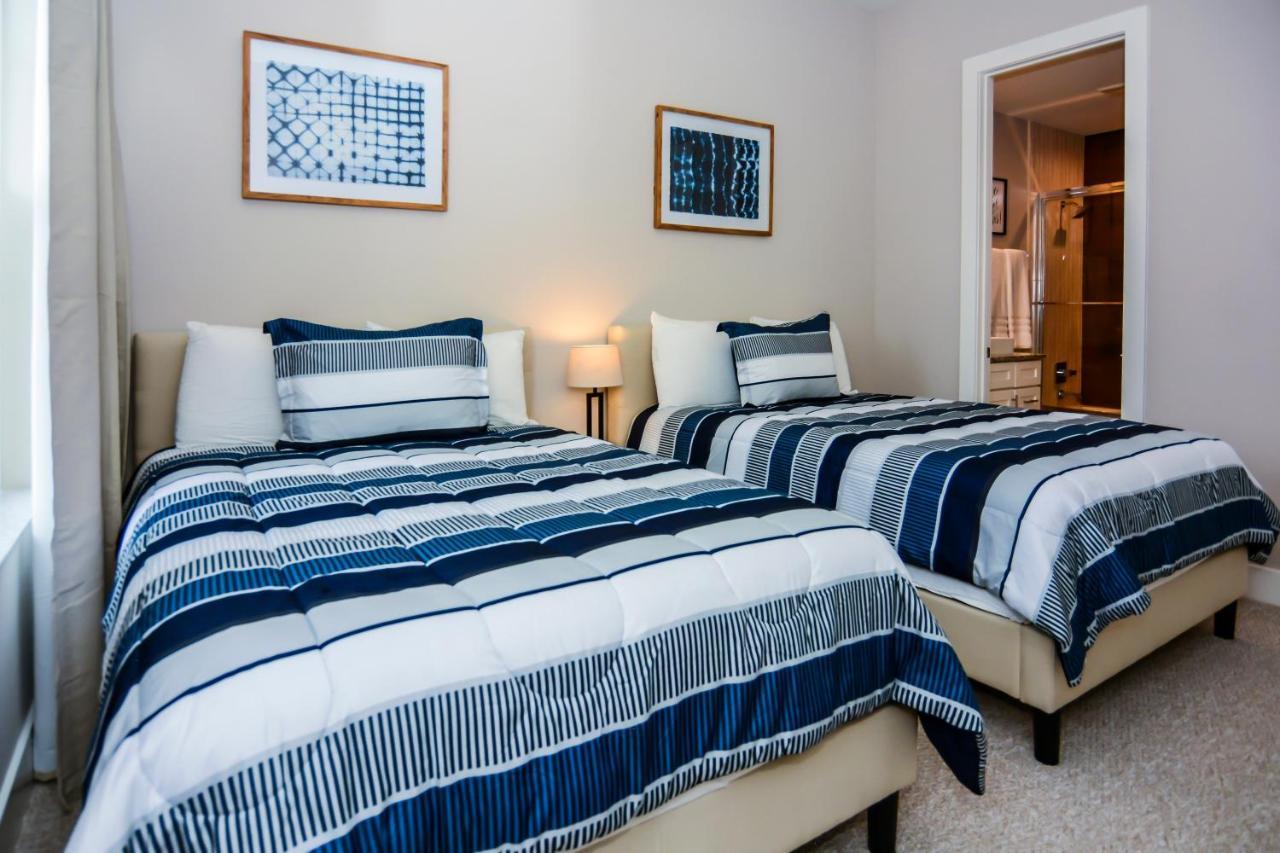 Dream Townhome With Balcony Summerville Su7576 Holiday home *