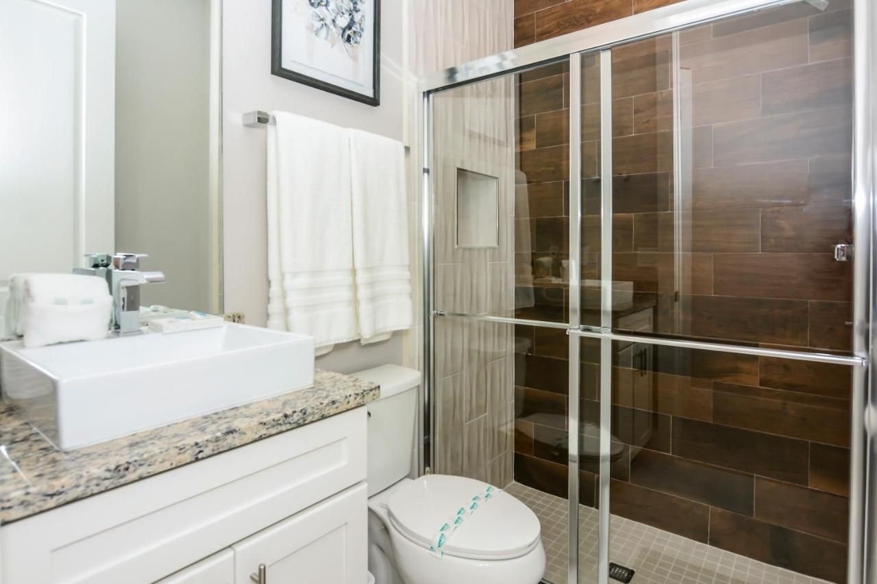 Dream Townhome With Balcony Summerville Su7576 *