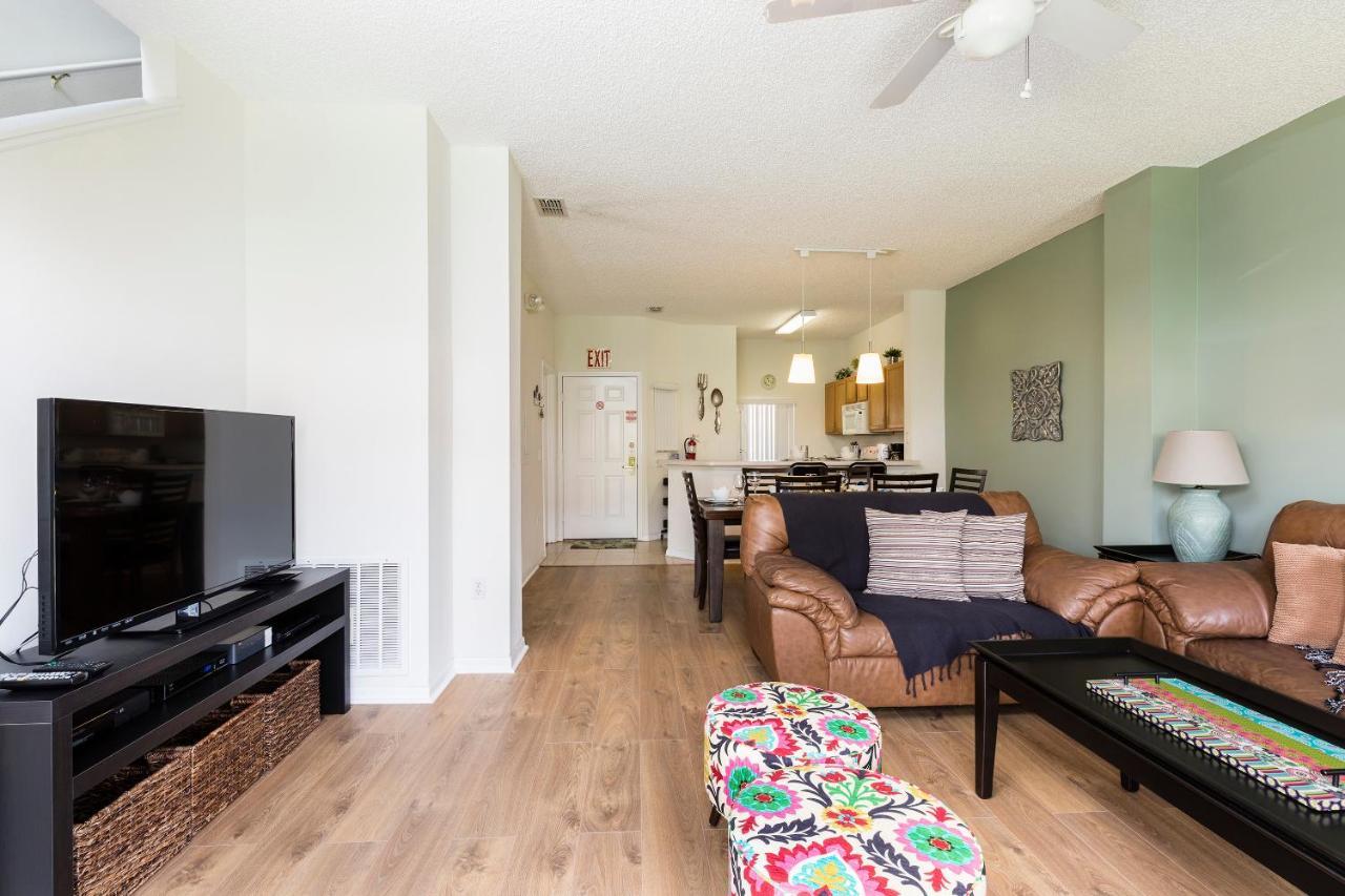 Comfortable Vacation Townhouse With Balcony Lb0967 *