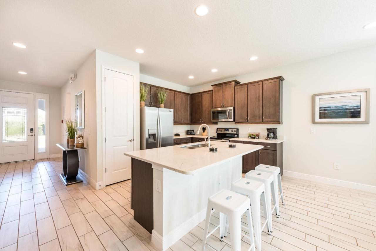 Dream Villa: Private Pool & Entertainment Haven * Orlando