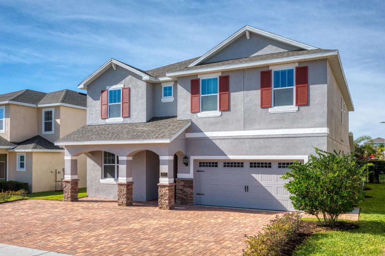 Dream Villa: Private Pool & Entertainment Haven Orlando