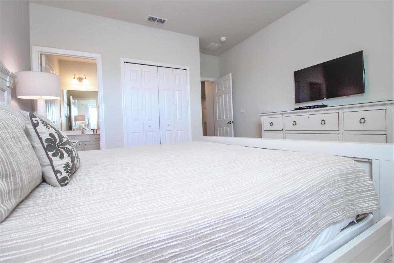 Holiday home Golden Palms Vacation 2580