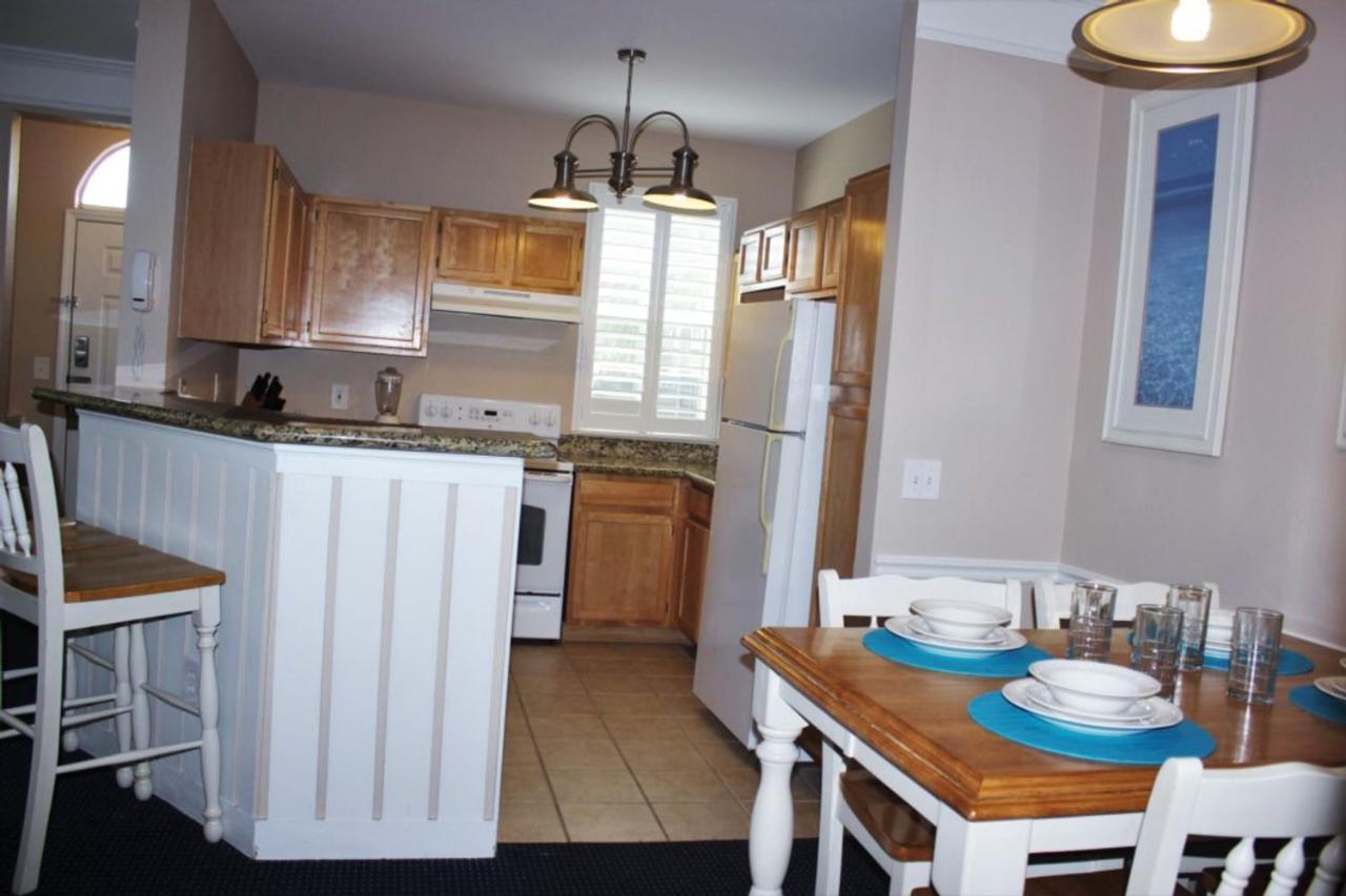 Apartment Runaway 3007 B18.102