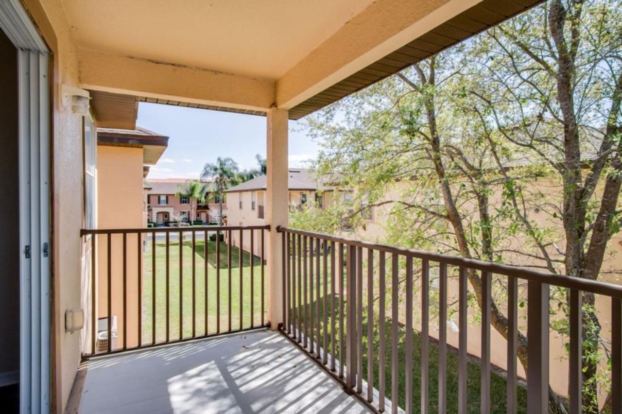 Regal Palms & 257 Apartment Four Corners