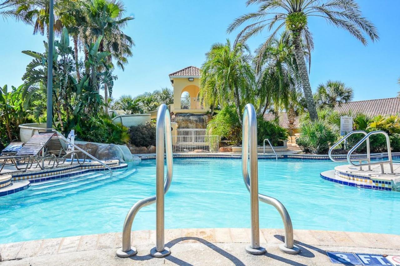 Regal Palms & 257 Apartment
