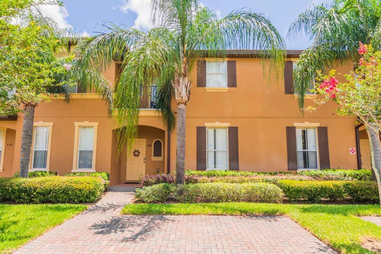 Regal Palms & 426 *
