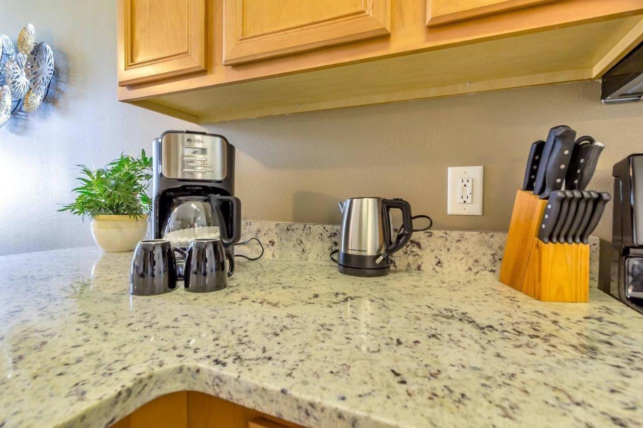 Aviana - Beautiful 4bd/3ba - #4940 *