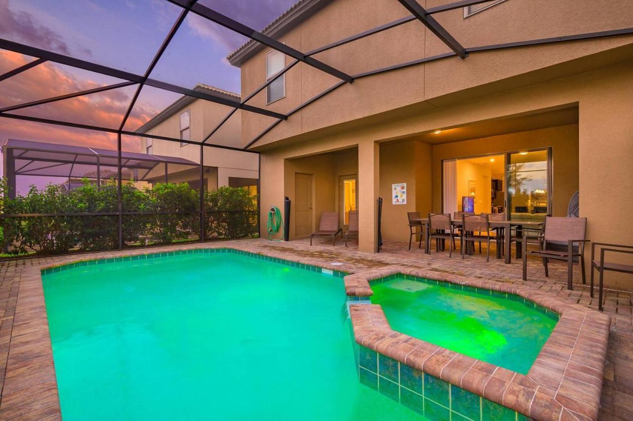 Holiday home Solterra 7bd Brand New Pool #7st565