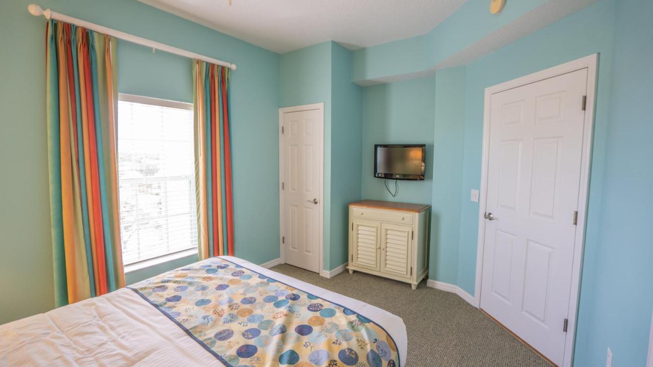Barefoot Resort 3*