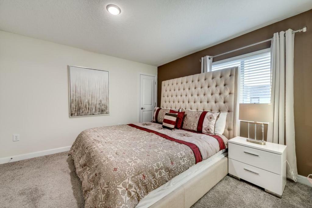 Villa Elegant With Themed Bedrooms Near *