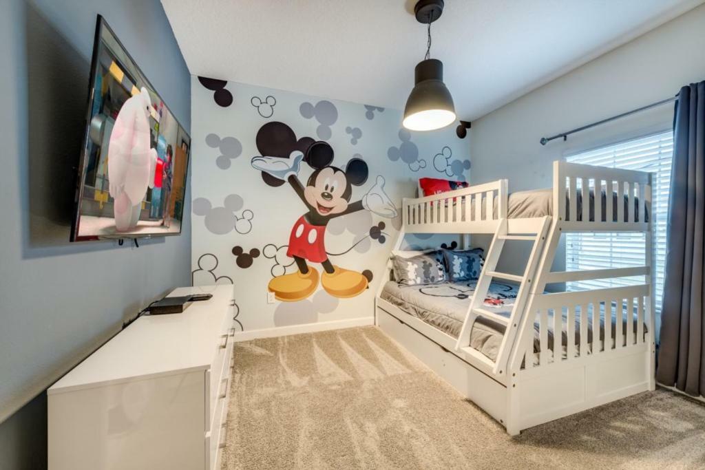 Elegant With Themed Bedrooms Near Villa