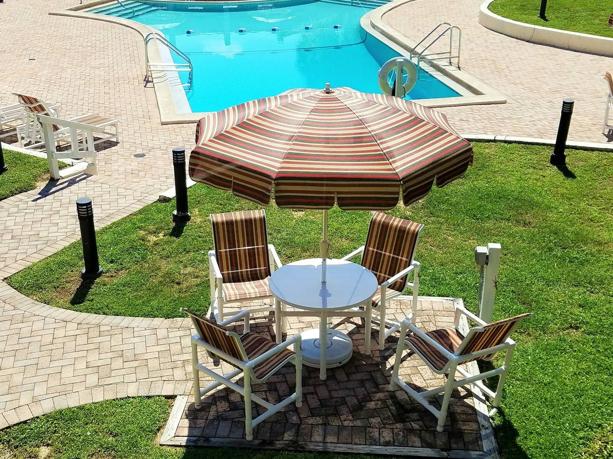 Days & By Wyndham Clermont