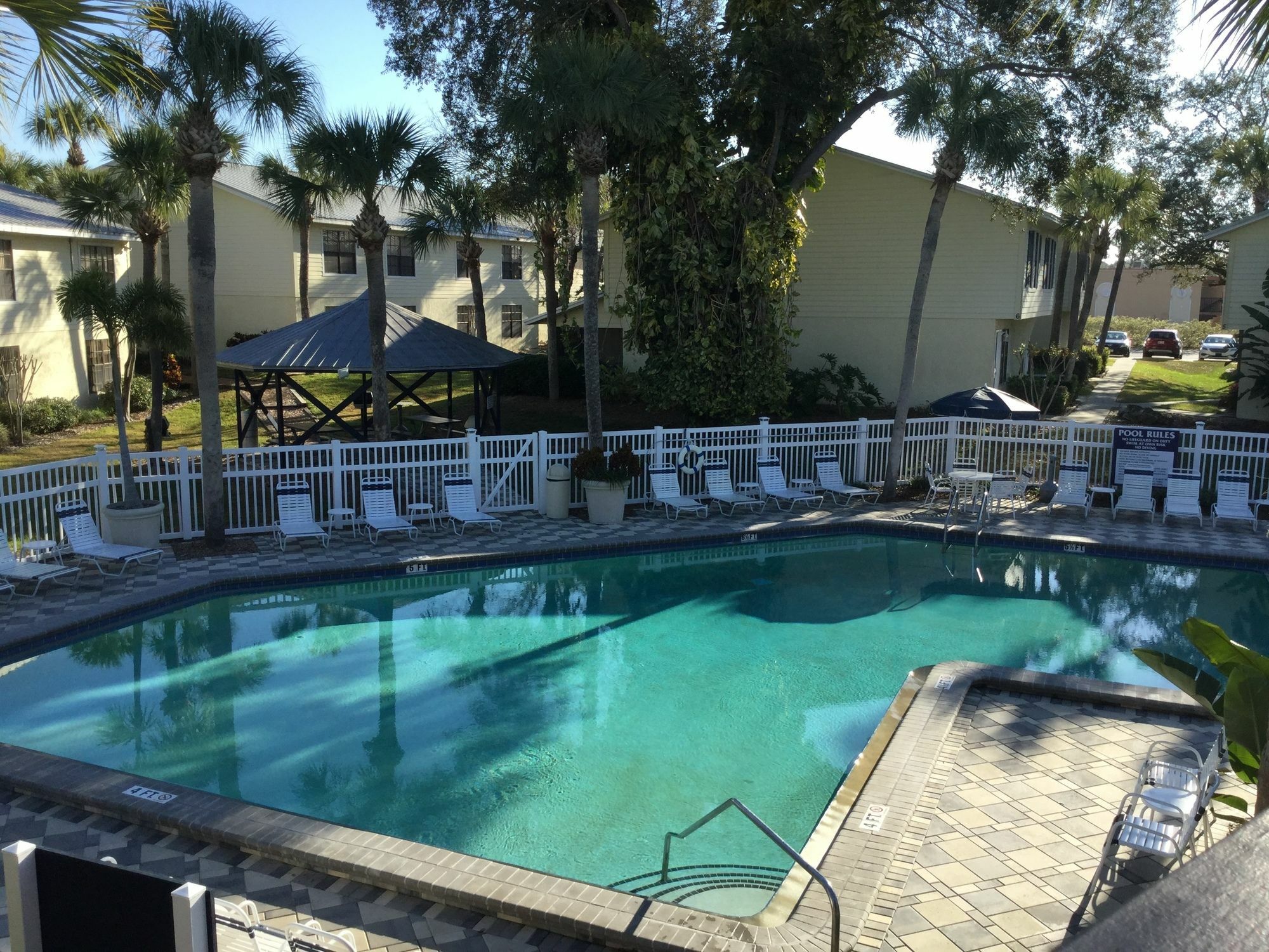 High Point World Hotel