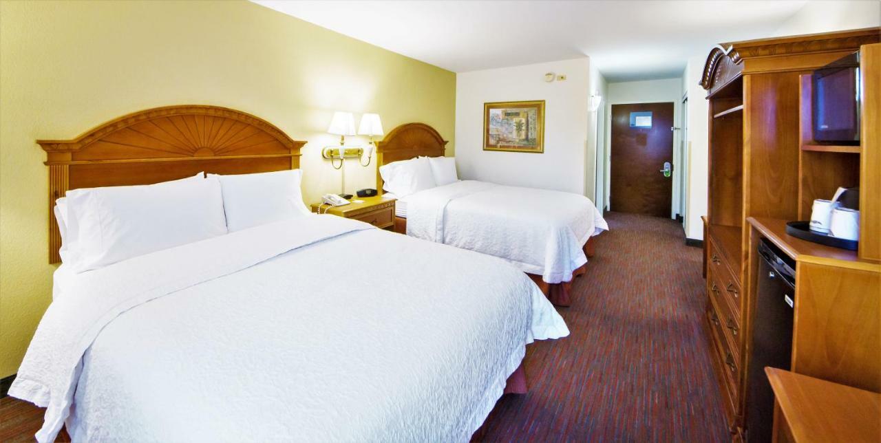 Hotel Ramada By Wyndham Florida Mall 3*