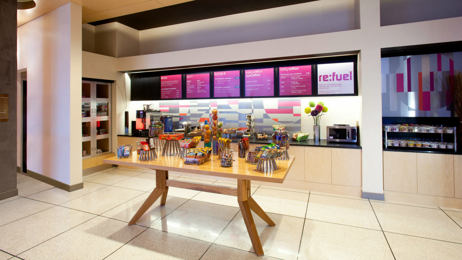 Aloft Downtown Hotel 3*