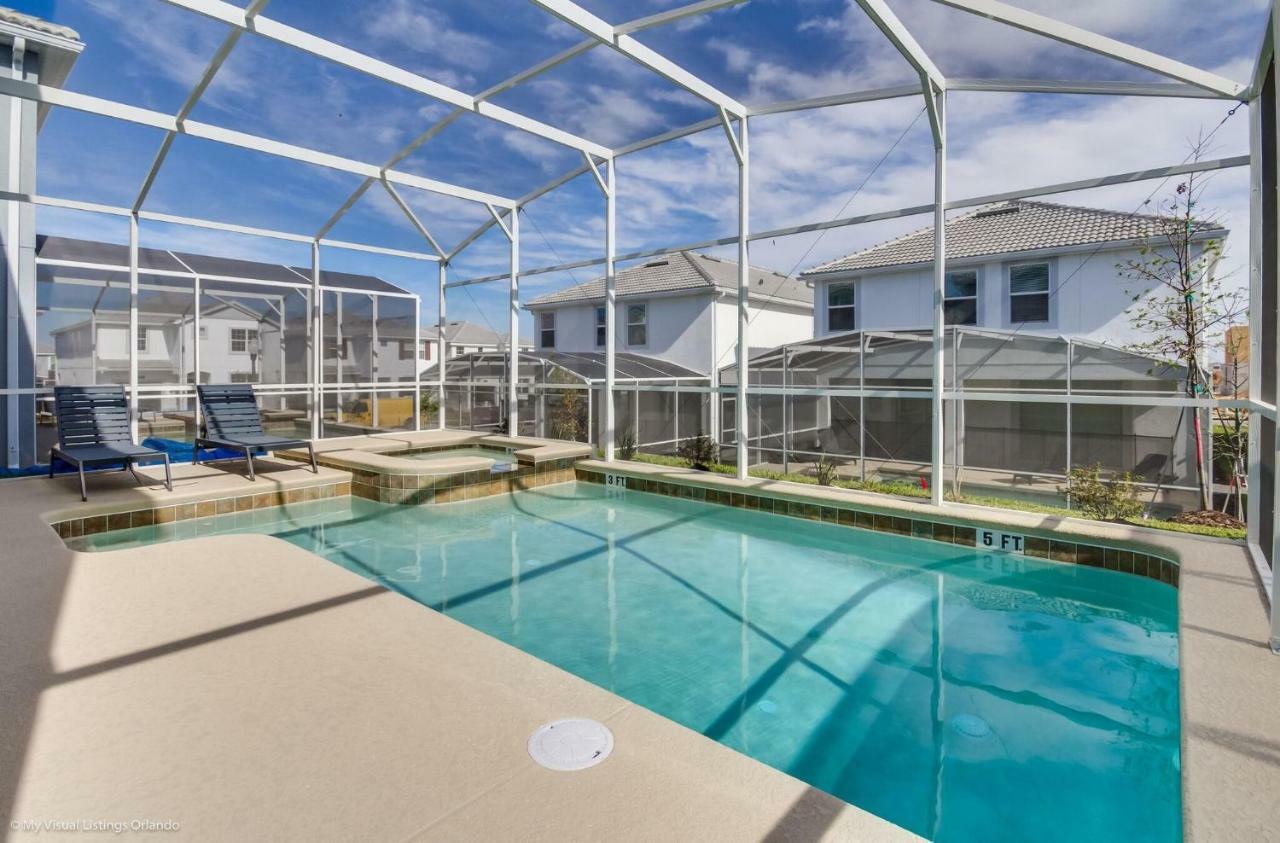 Magnificent Pool In Champion Gates Davenport