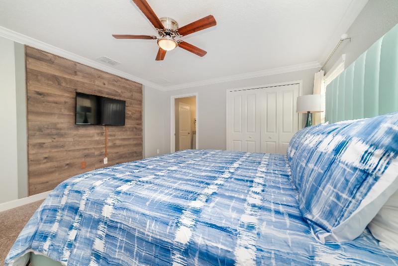 Resort Storey Homes, Townhomes & Kissimmee