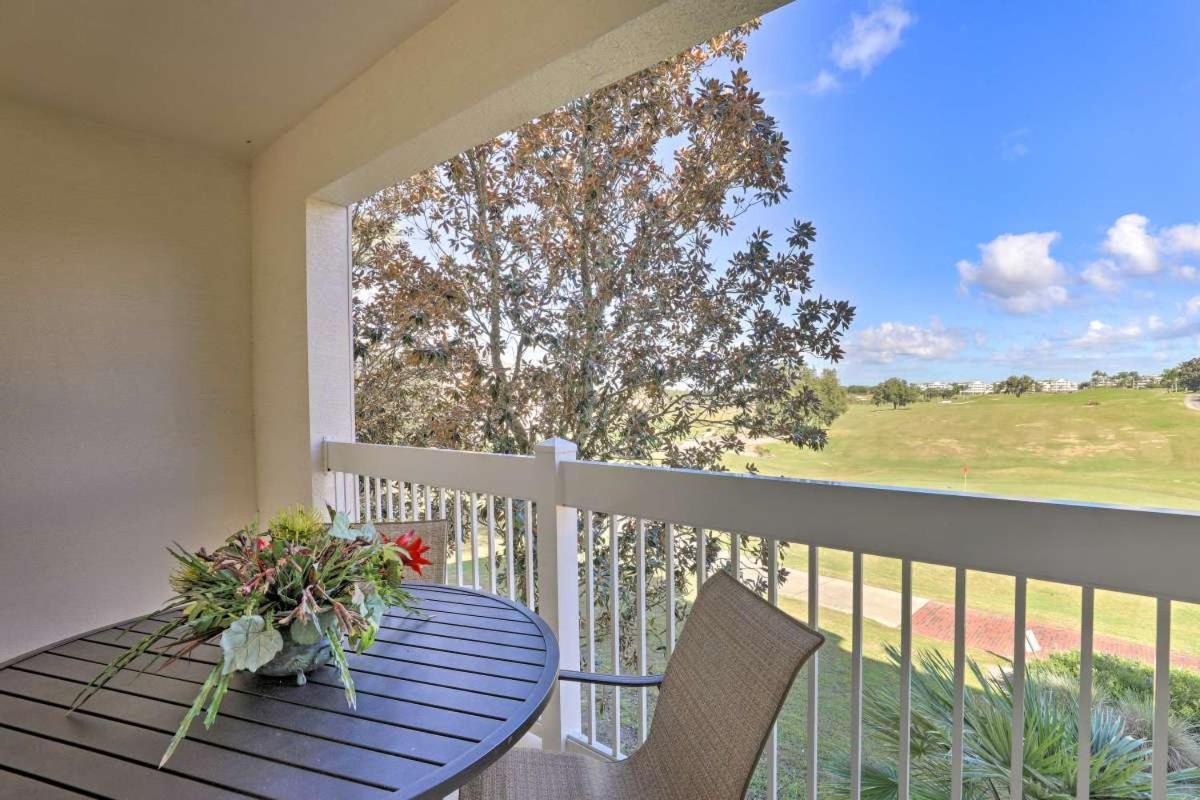 Golf Condo, Reunion *