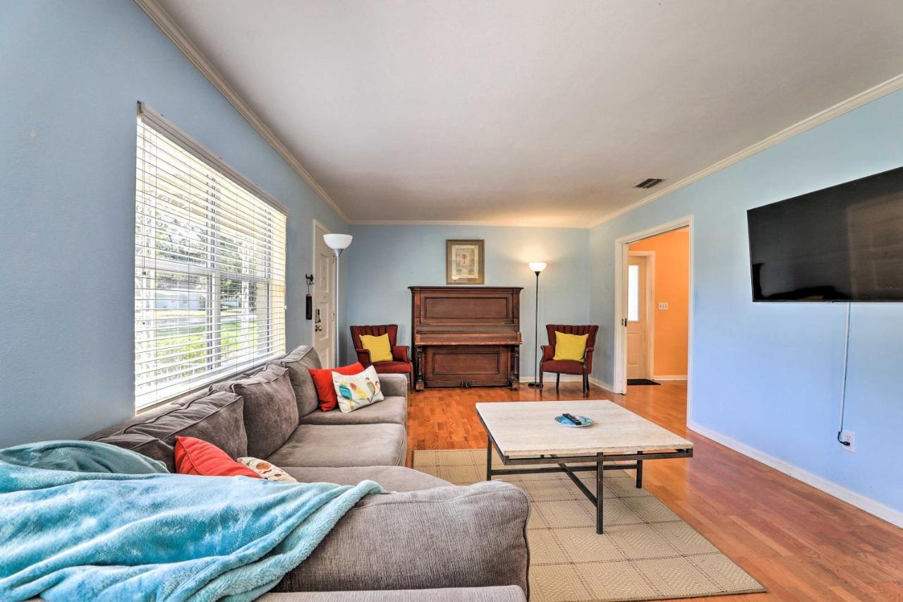 Holiday home With Large Backyard About 1 Mile From Fsc! Lakeland