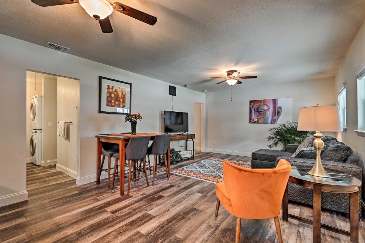 Holiday home Winter Garden With Gas Grill, Walk To Dtwn! Orlando