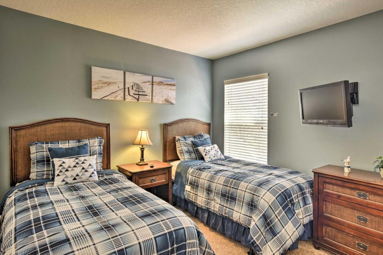 With Private Pool About 15 Mi To Disney! Holiday home *