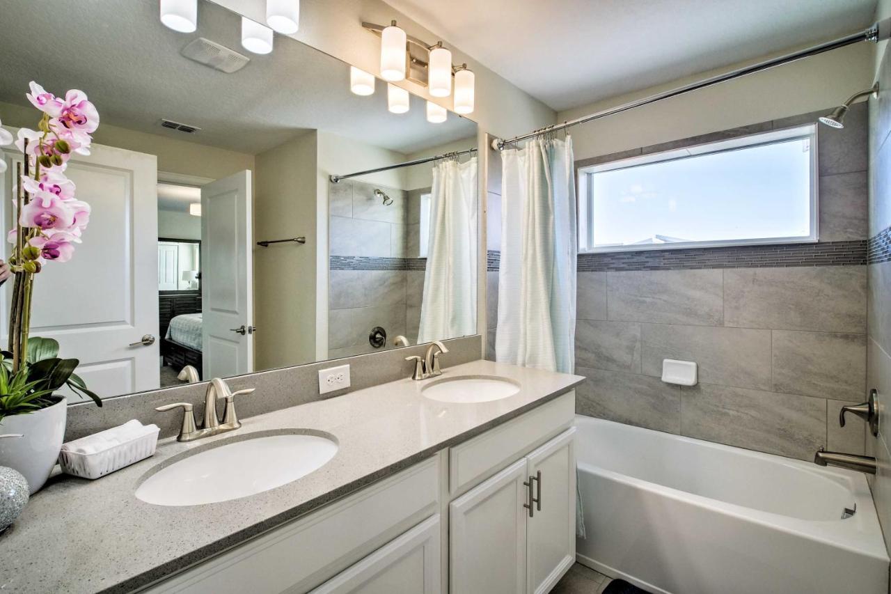 Holiday home Disney-area Townhome With Lanai And Amenities! *