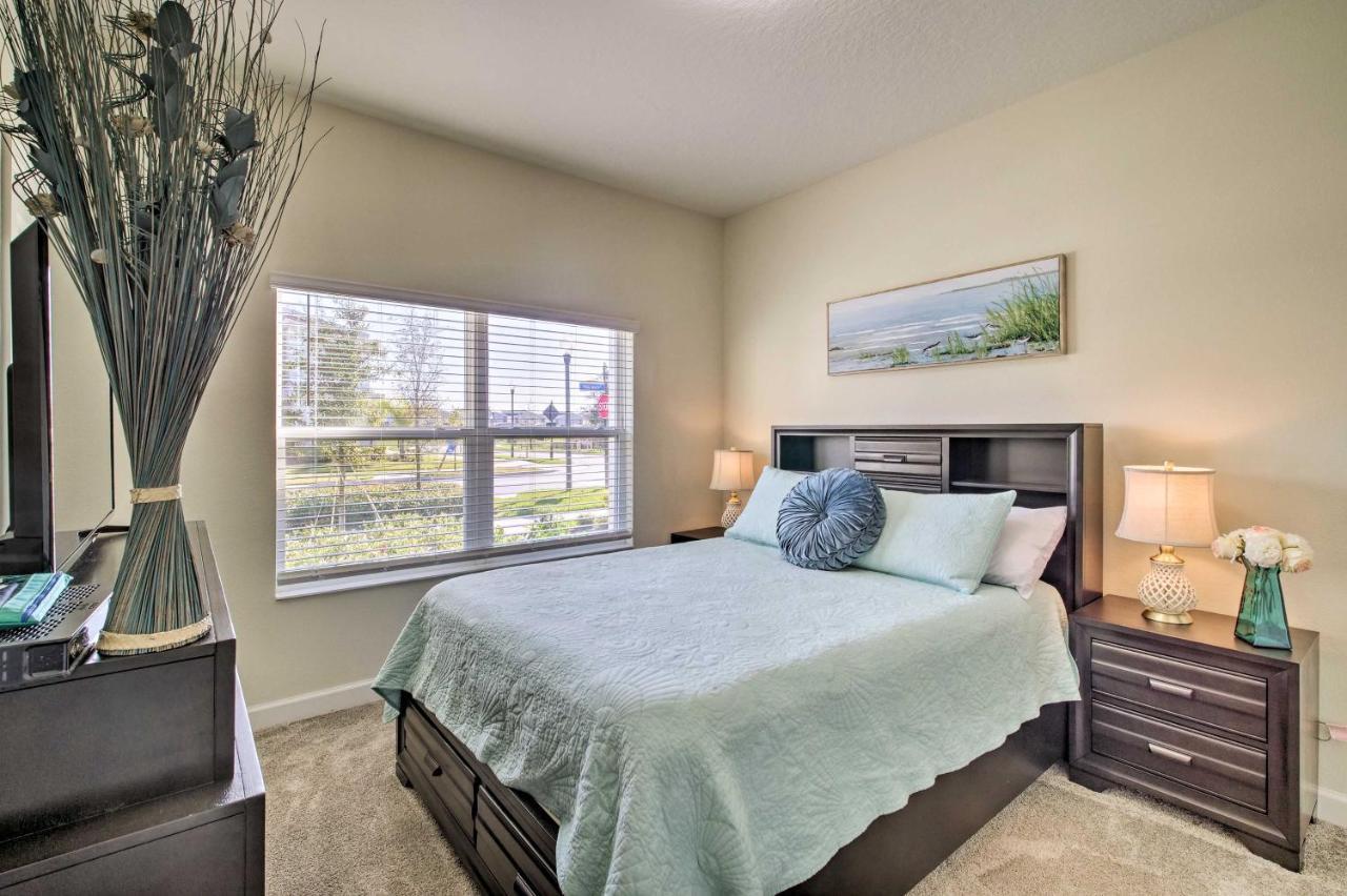 Disney-area Townhome With Lanai And Amenities!