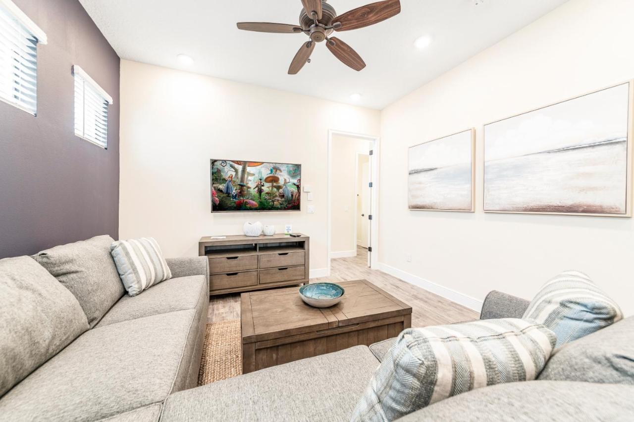 Holiday home Sunny Yellow Near With Margaritaville Access - 3029sp Orlando