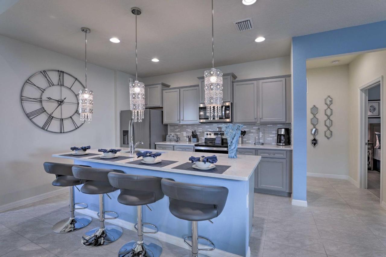 Luxe Disney-area With Pool And Game Holiday home Kissimmee