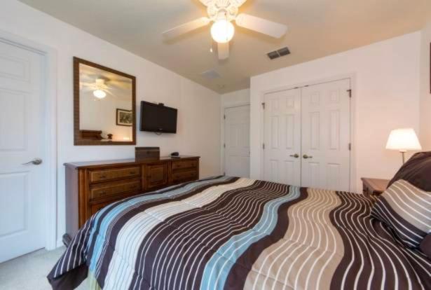 Encantada 3 Bedroom Vacation Townhome With Pool Holiday home