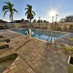 Holiday Inn Orlando East-Ucf Area By Ihg