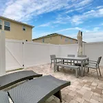 Four Bedrooms Townhome 5116