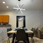 2Br Townhouse Near Disney