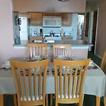 Somerset Resort By Funquest Vacation
