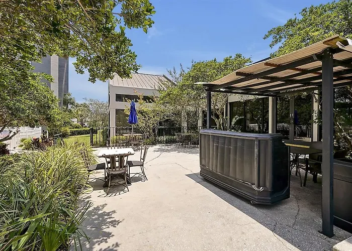 Enclave Refurbished Condo: Just 2Mi To Universal!