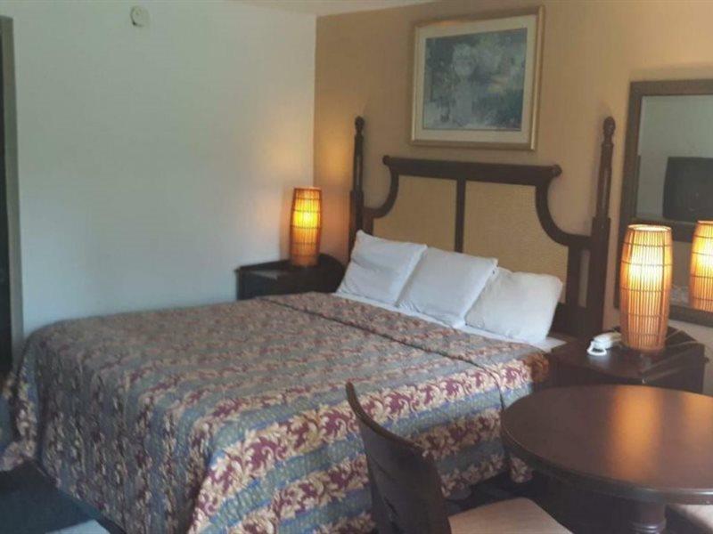 Maingate Florida Motel