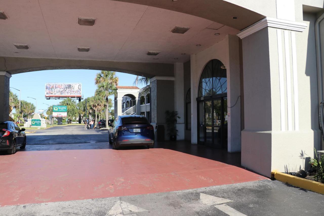 Howard Johnson By Wyndham Orlando-international Drive 2* Orlando