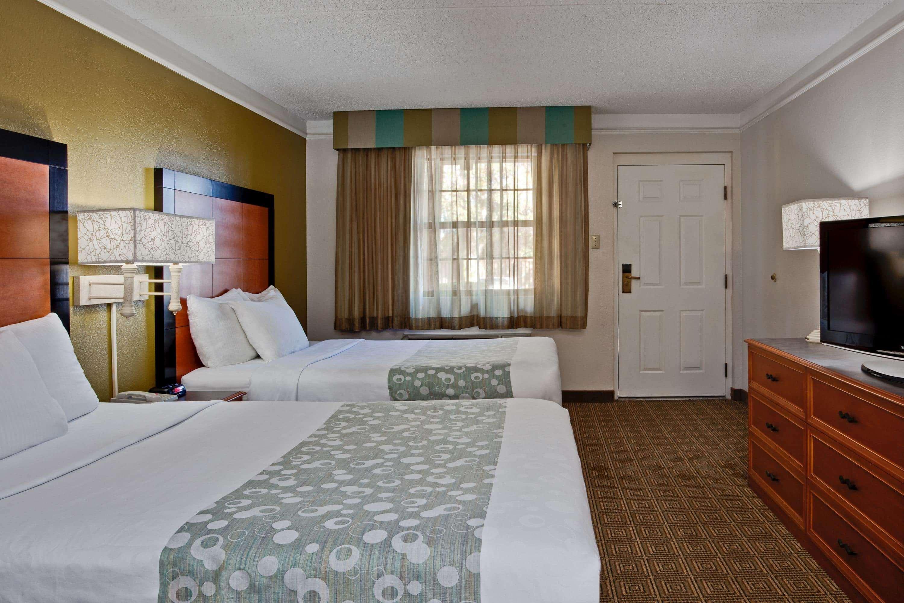 La Quinta By Wyndham Airport West