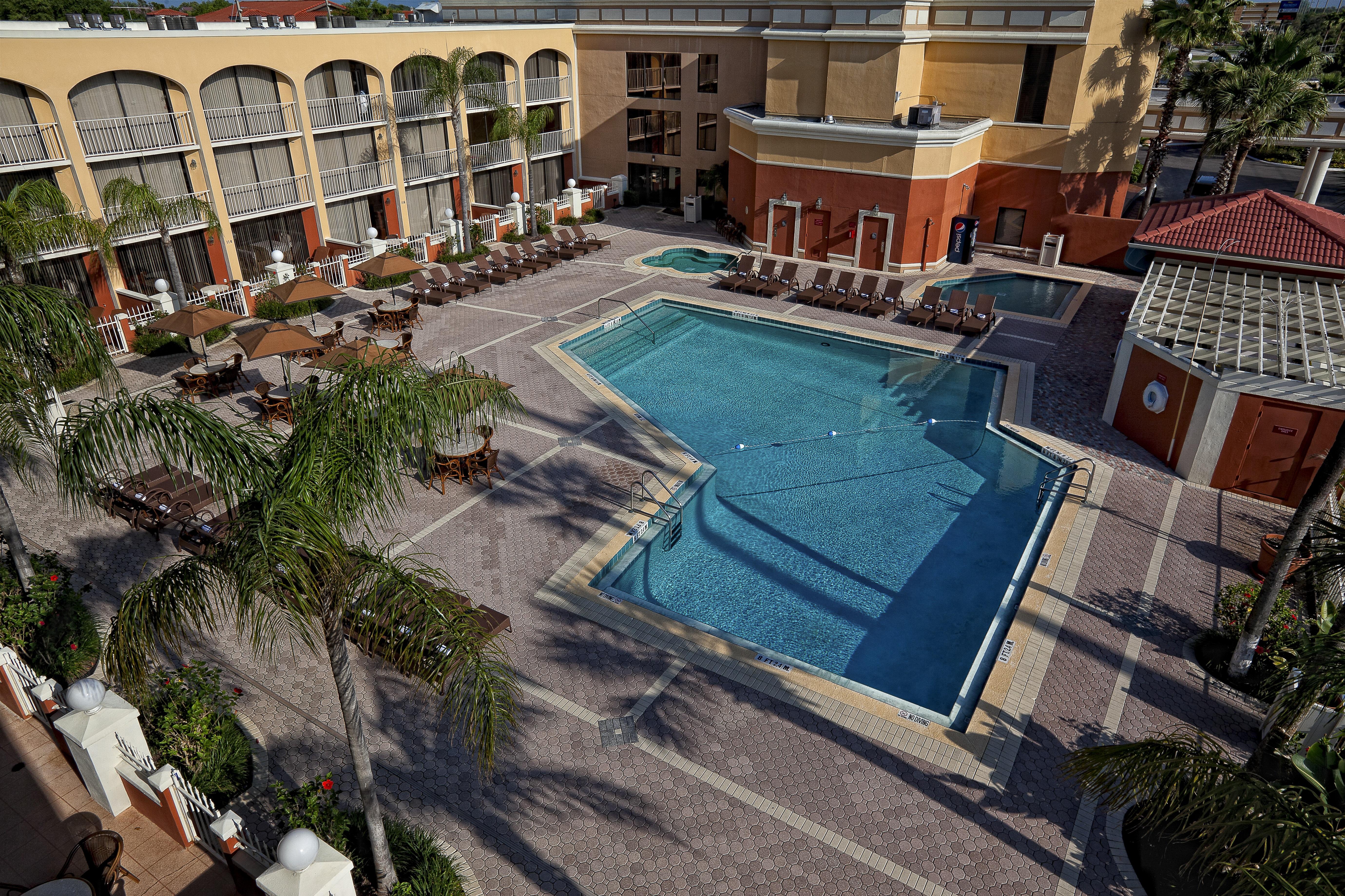 Westgate Towers Aparthotel 3*