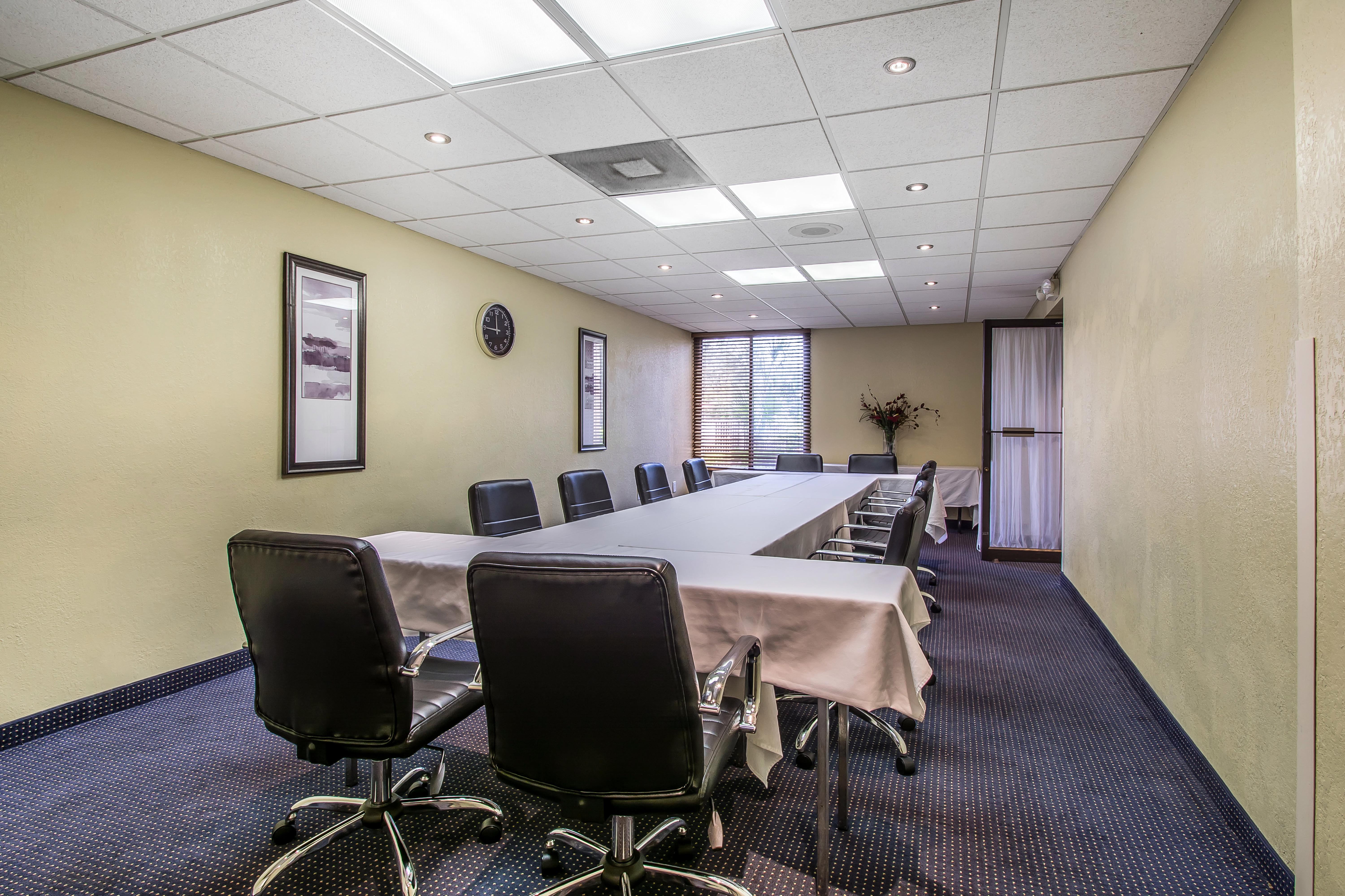 Hotel Comfort & Kissimmee By The Parks