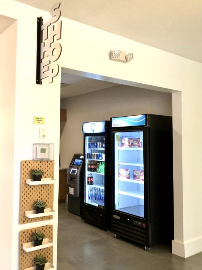 151 Entire Studio Minutes From Disney Hotel