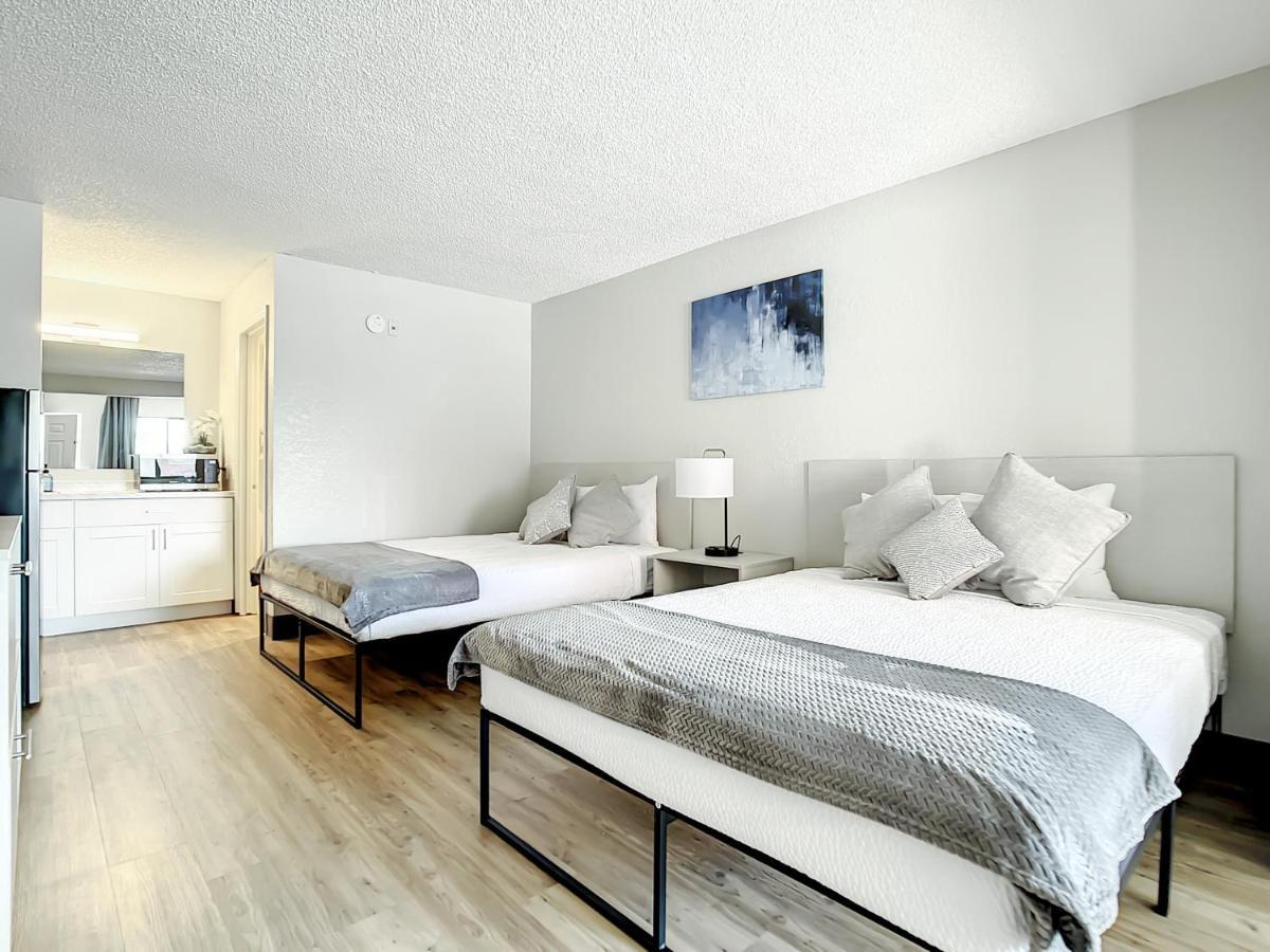 Stayable West Hotel 2*