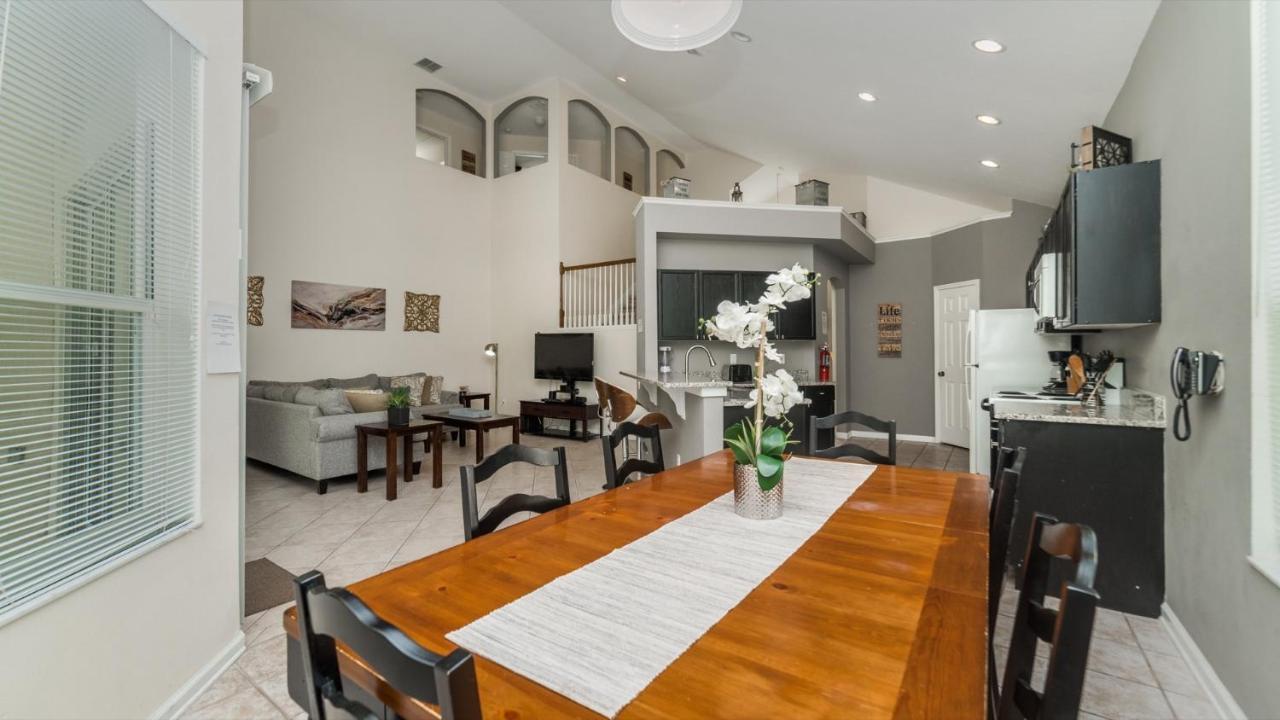 8038 King Palm Kissimmee